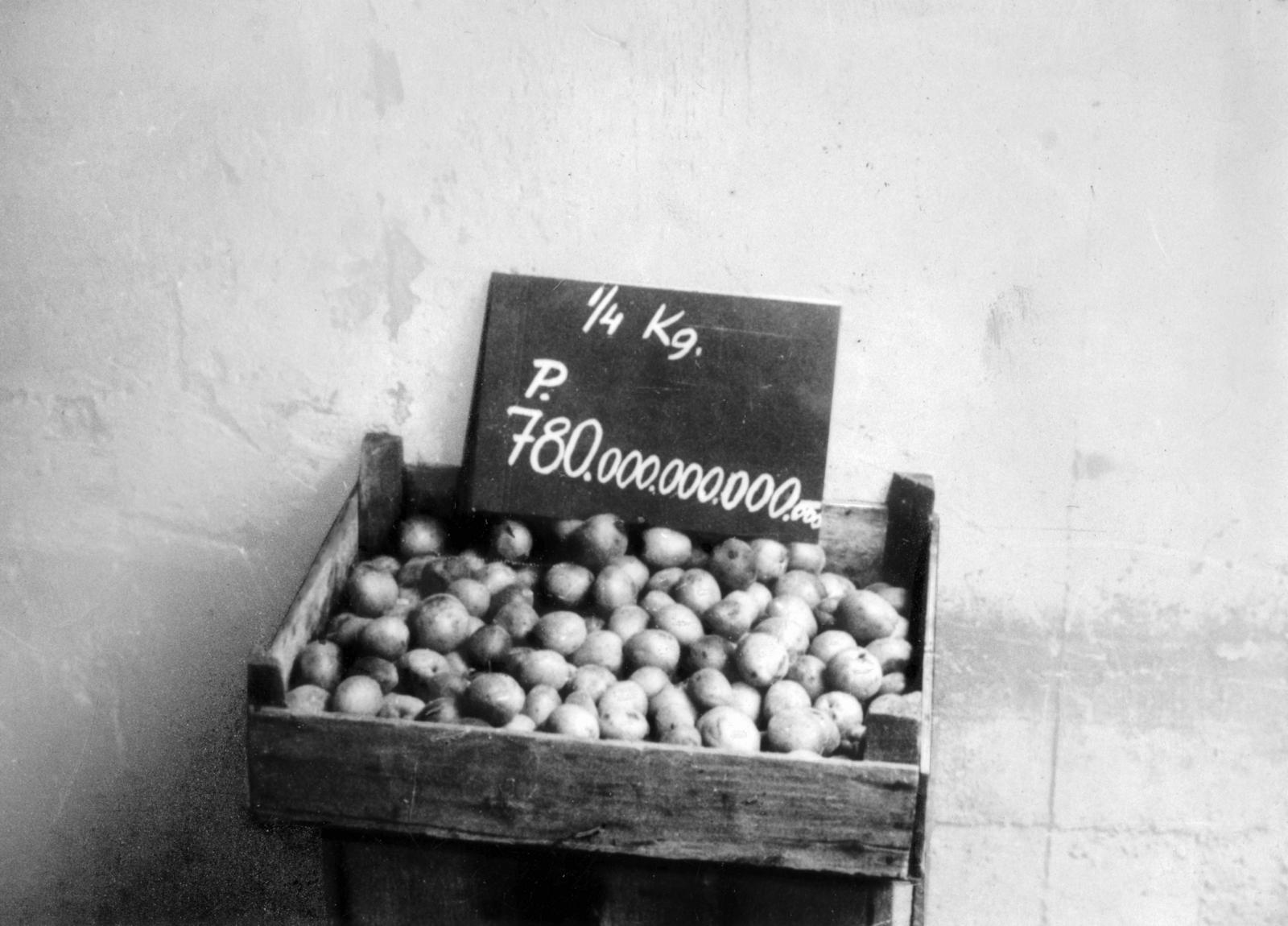 1946, Fortepan/Album088, információs tábla, ártábla, Fortepan #233444