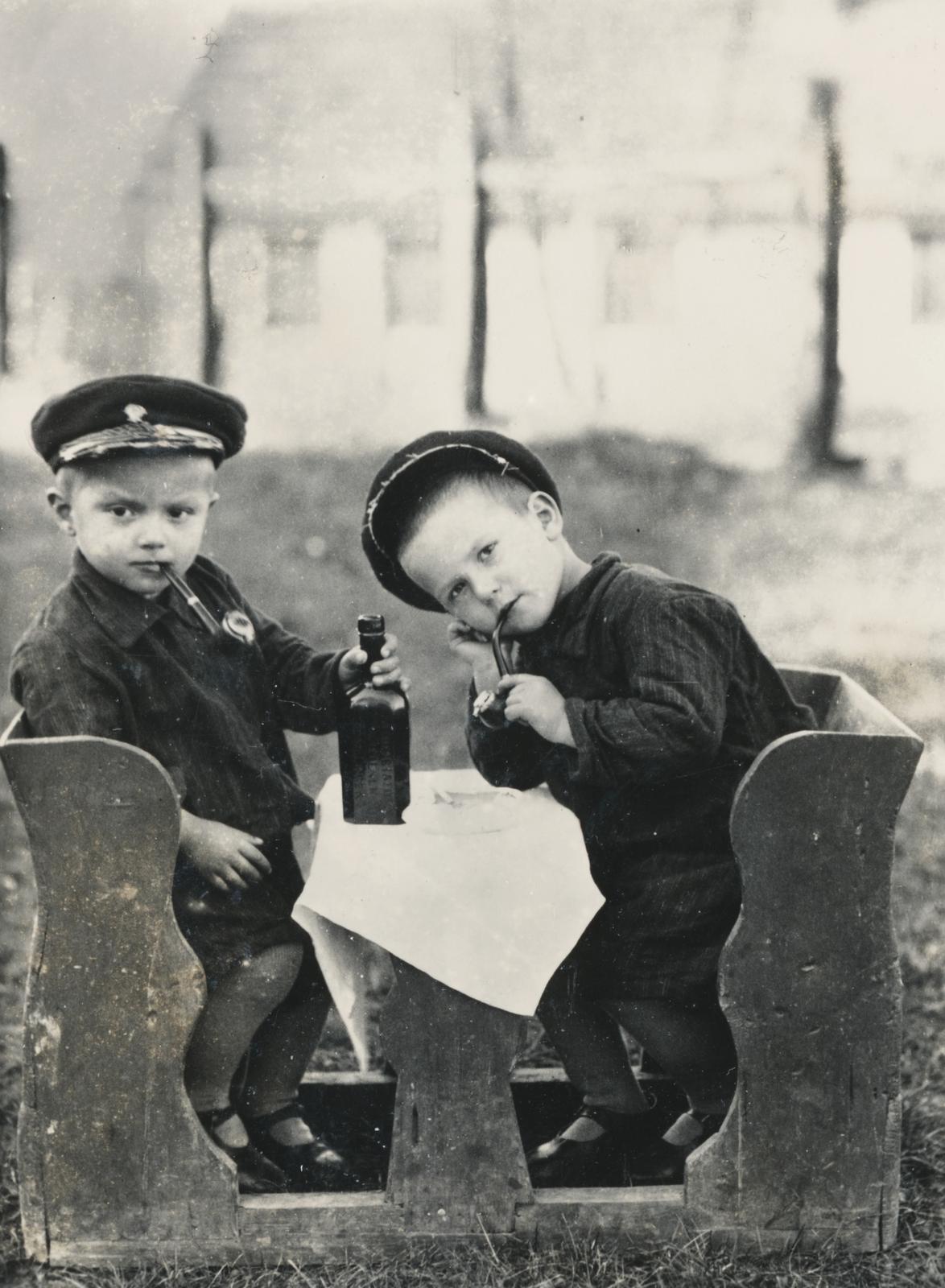 1937, Büki család, pipa, tréfálkozás, kisfiú, Fortepan #233697