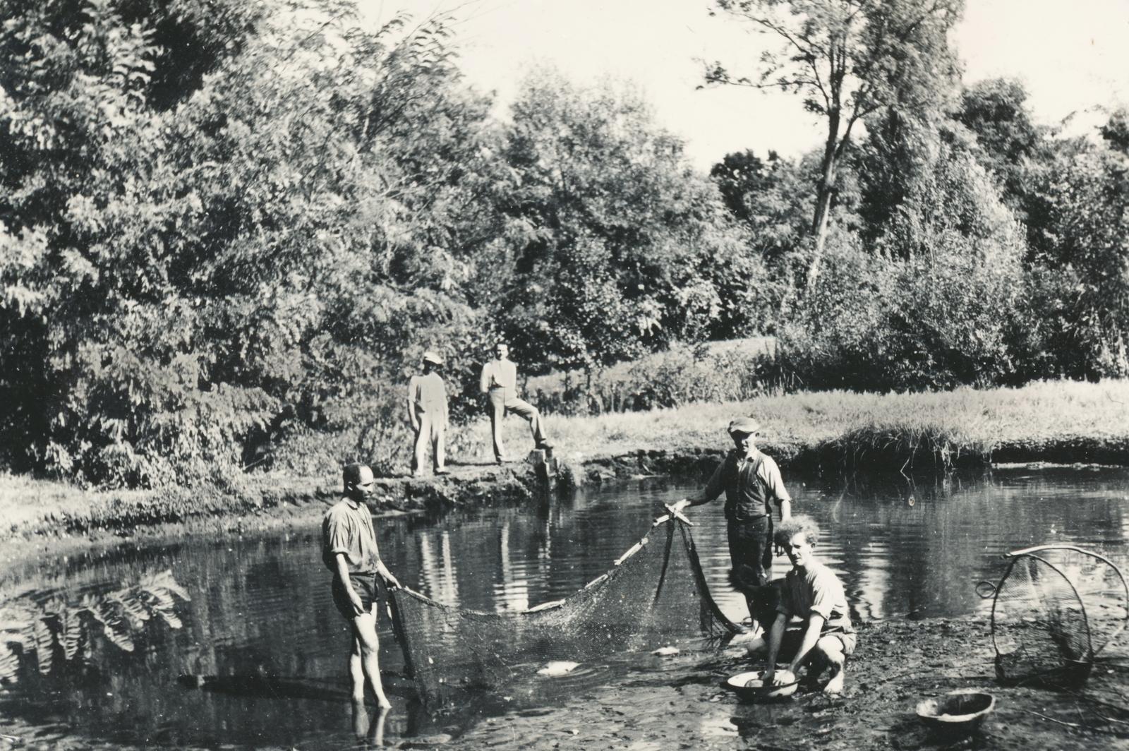 1938, Büki család, lake, fishing net, Fortepan #233714