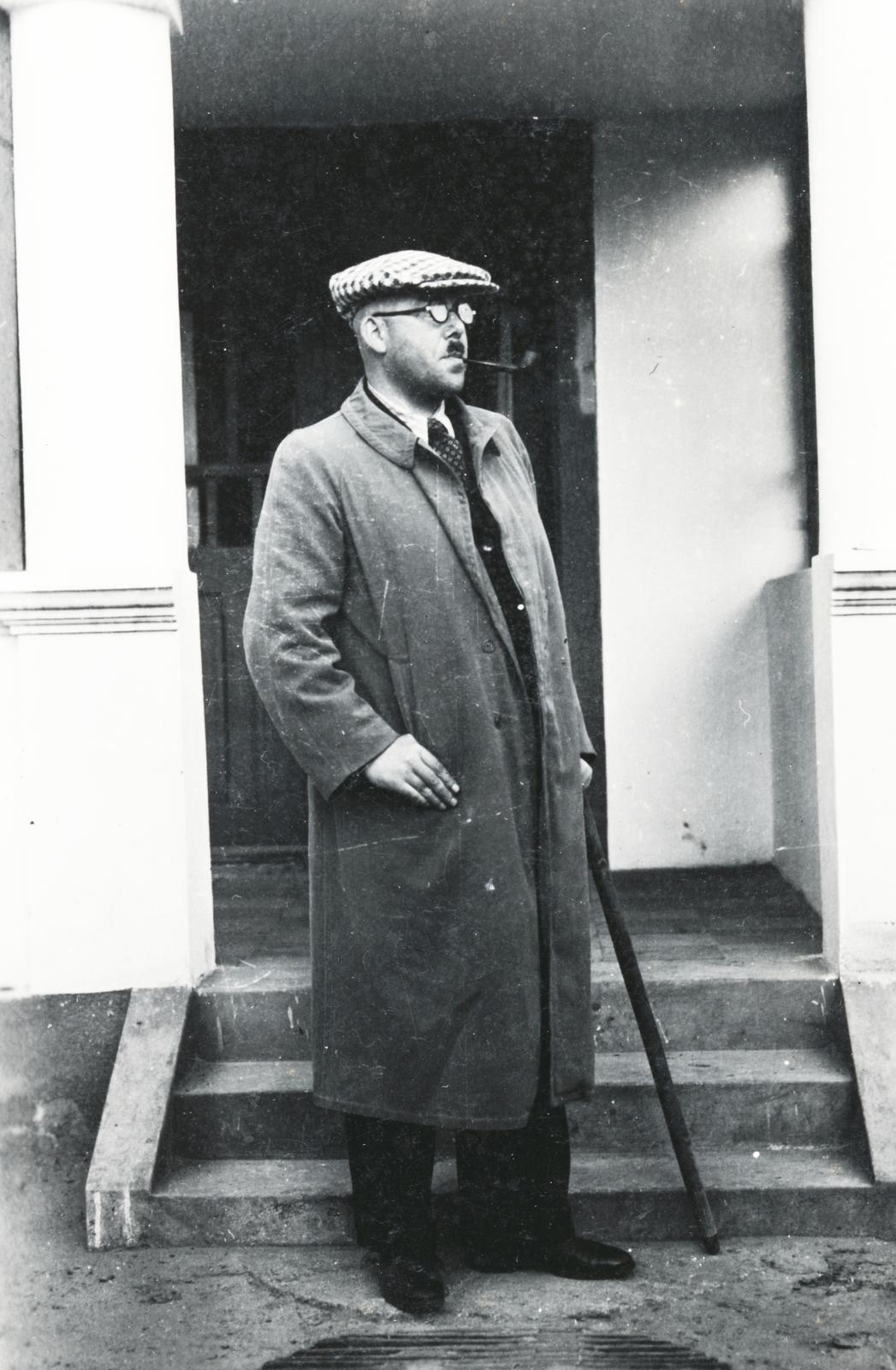 1939, Büki család, coat, glasses, visor cap, moustache, pipe, Fortepan #233761