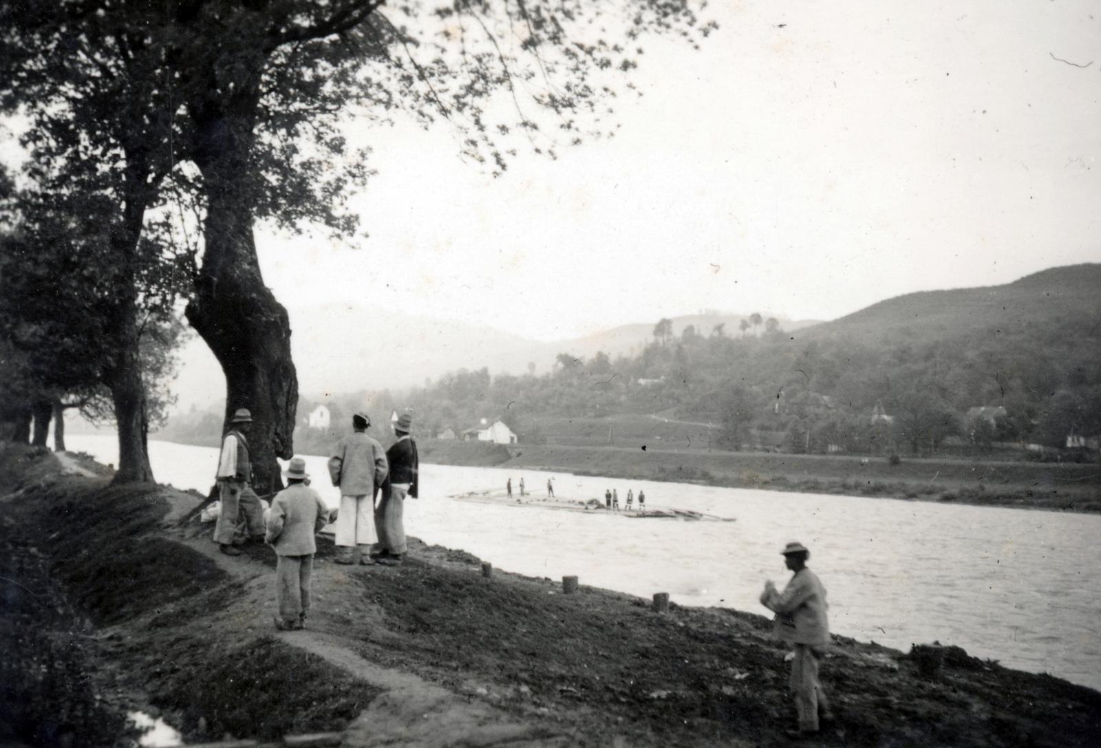 Ukraine,Zakarpattia Oblast,Romania, Velikij Bicskiv, tutajosok a Tiszán., 1939, Jezsuita Levéltár, Fortepan #233869