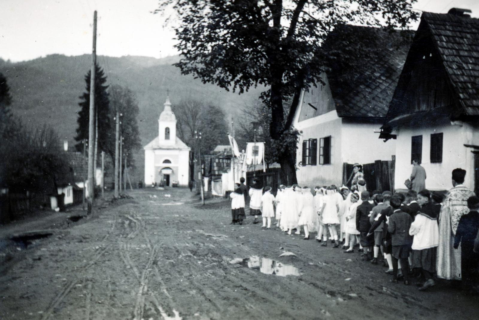 Romania,Transylvania, elsőáldozás egy Máramaros megyei faluban., 1939, Jezsuita Levéltár, Fortepan #233870
