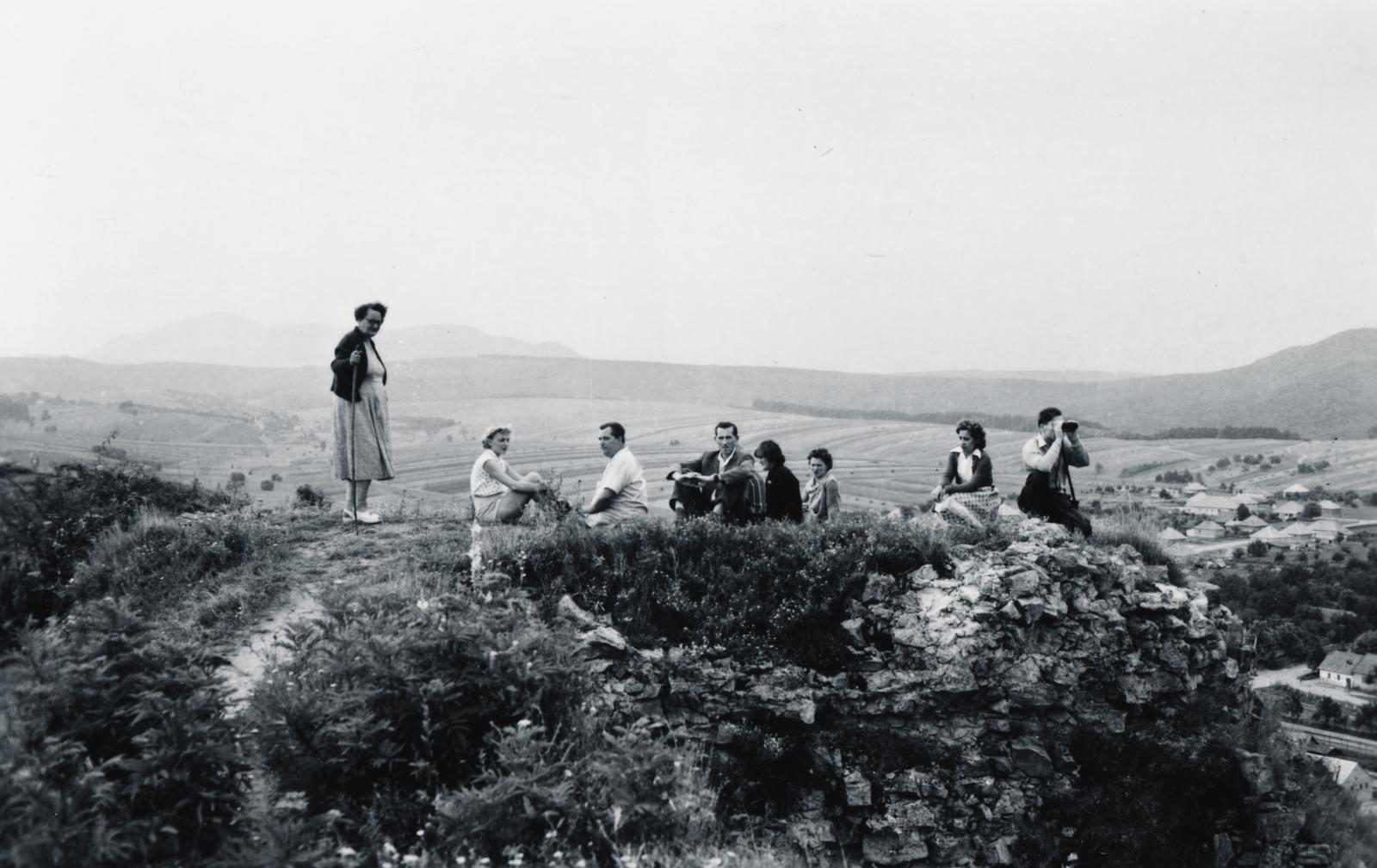 Magyarország, Nógrád, Nógrád vára., 1958, Lelkes Ilka, Fortepan #234111