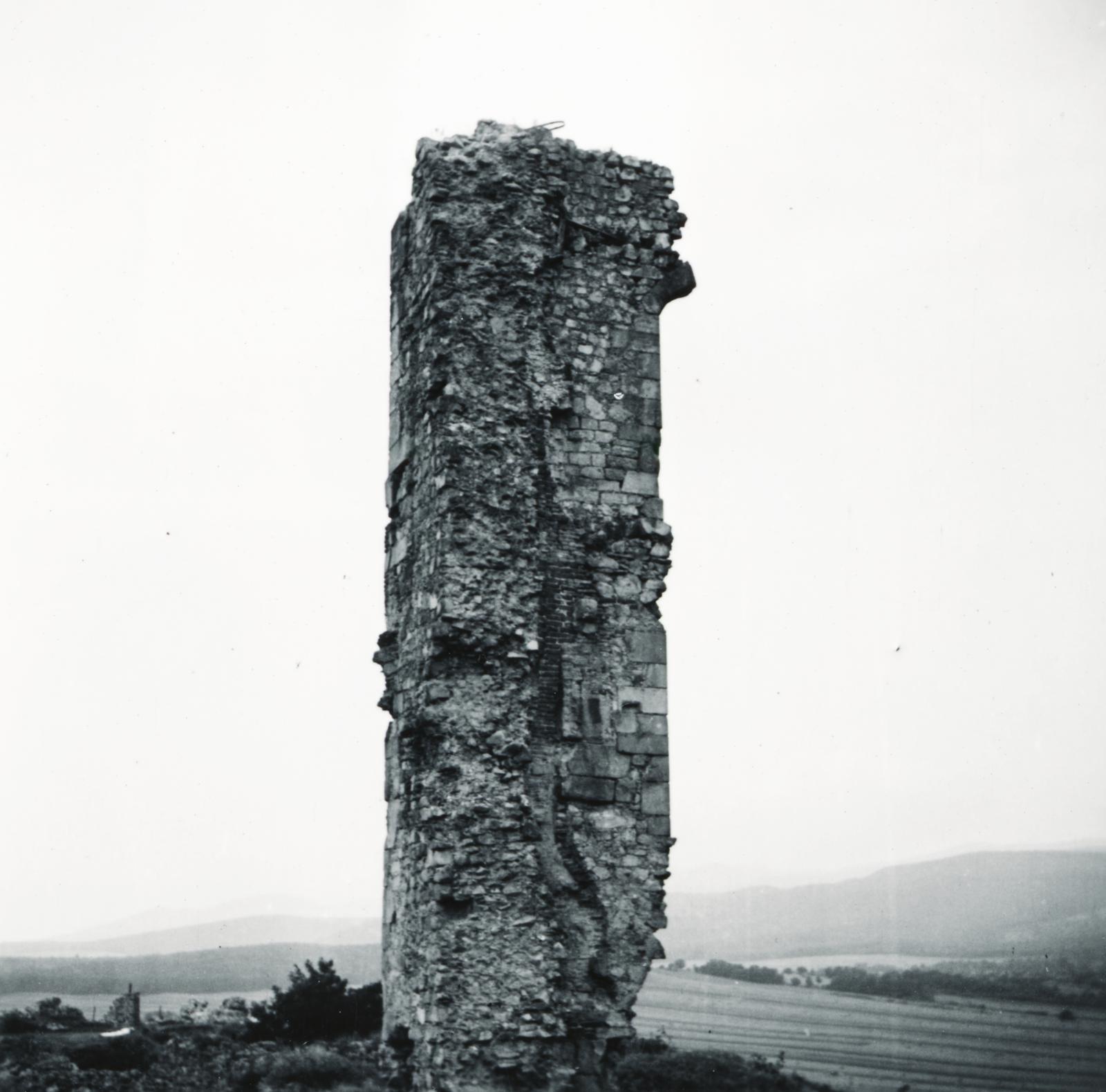 Hungary, Nógrád, Nógrád vára., 1958, Lelkes Ilka, Fortepan #234112