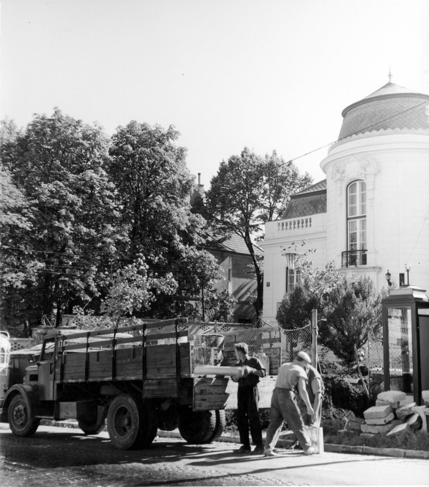 Magyarország, Budapest XII., Istenhegyi út 8., Györgyi-villa., 1967, Hegyvidéki Helytörténeti Gyűjtemény, Budapest, Fortepan #234465