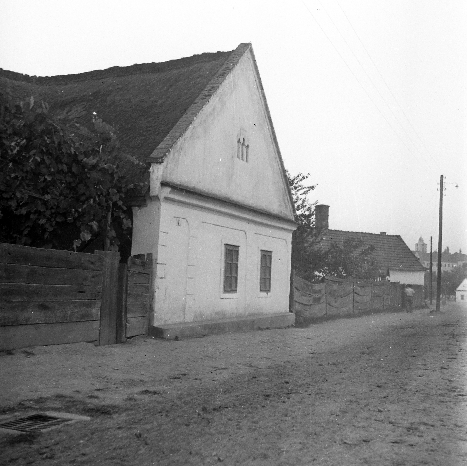 Hungary, Vasvár, Vasvár Pál utca 14. Jenei Jankó János szülőháza., 1952, Építész, farmhouse, Fortepan #23498