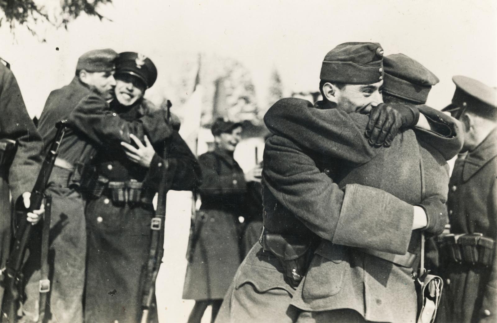 1939, Németh András dr., lengyel katona, átkarol, Fortepan #235136