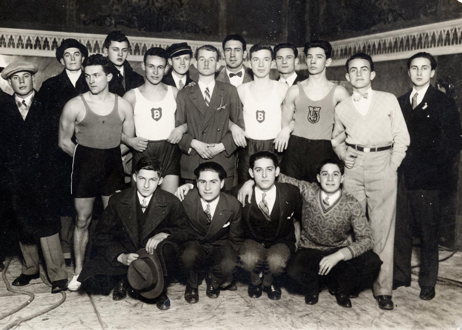 1930, Zsombor Ede, vest, tableau, boys, Fortepan #235178