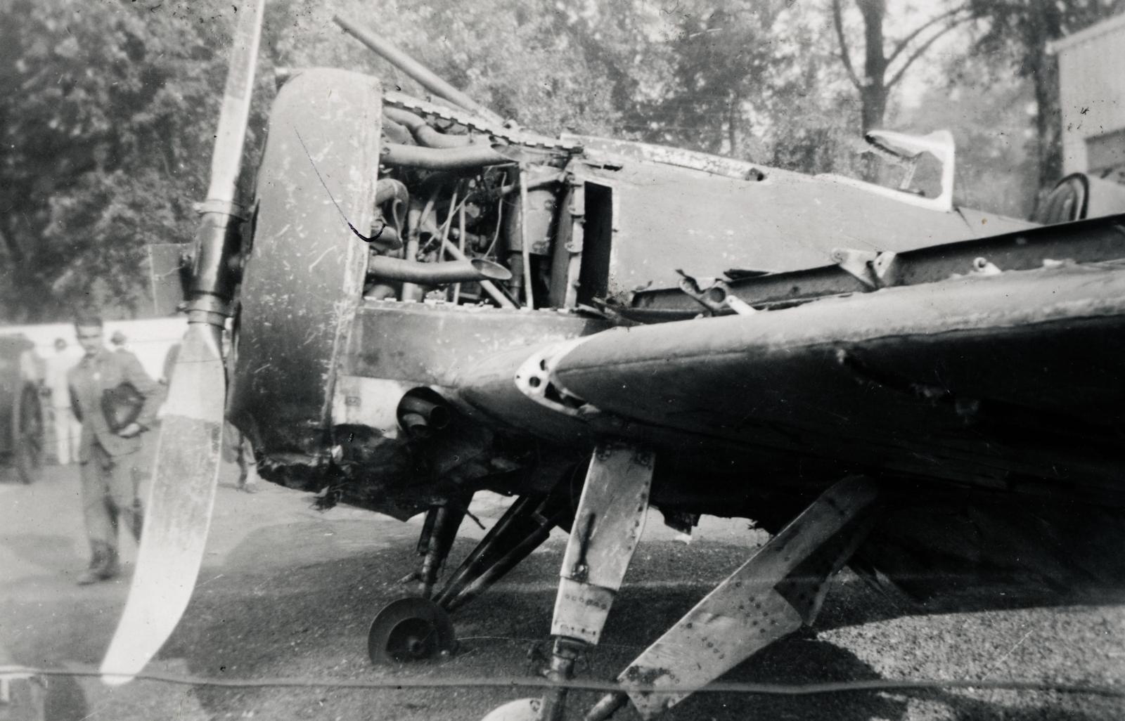1942, Fejér Csaba-Kindert Piroska, wreck, airplane, Fortepan #235390
