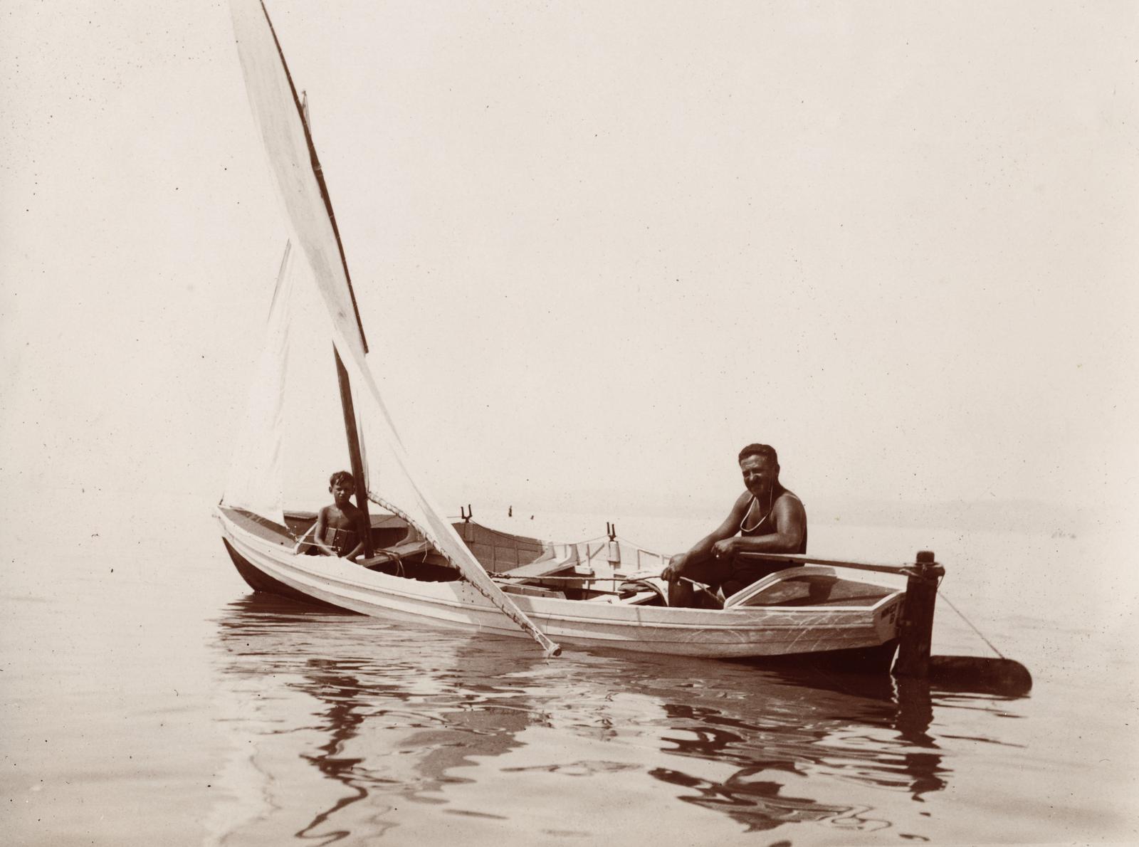 1928, Fejér Csaba-Kindert Piroska, sailing, Fortepan #235442