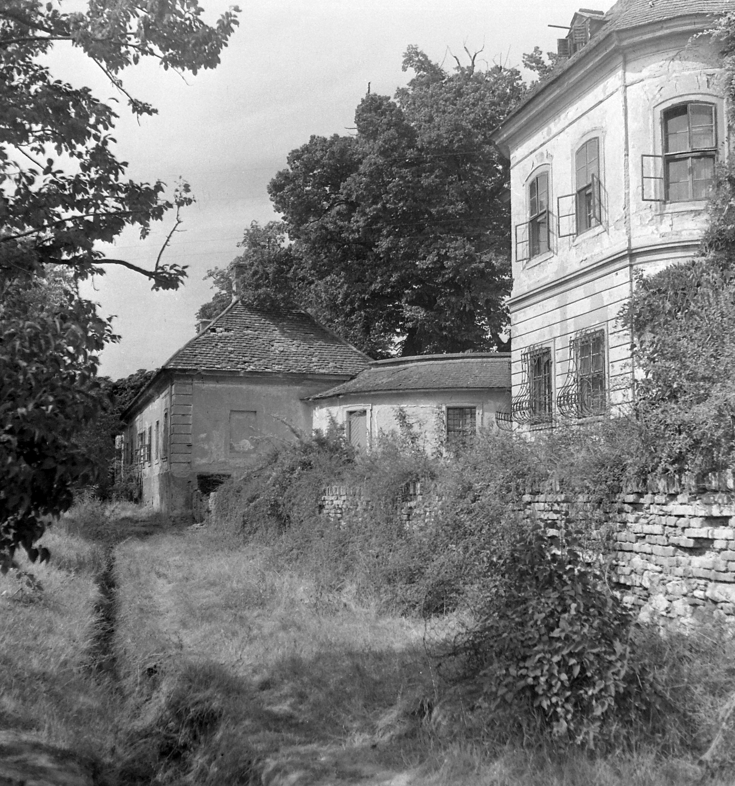 Hungary, Mór, Lamberg-kastély., 1953, Építész, castle, Baroque-style, Jakab Fellner-design, Fortepan #23550