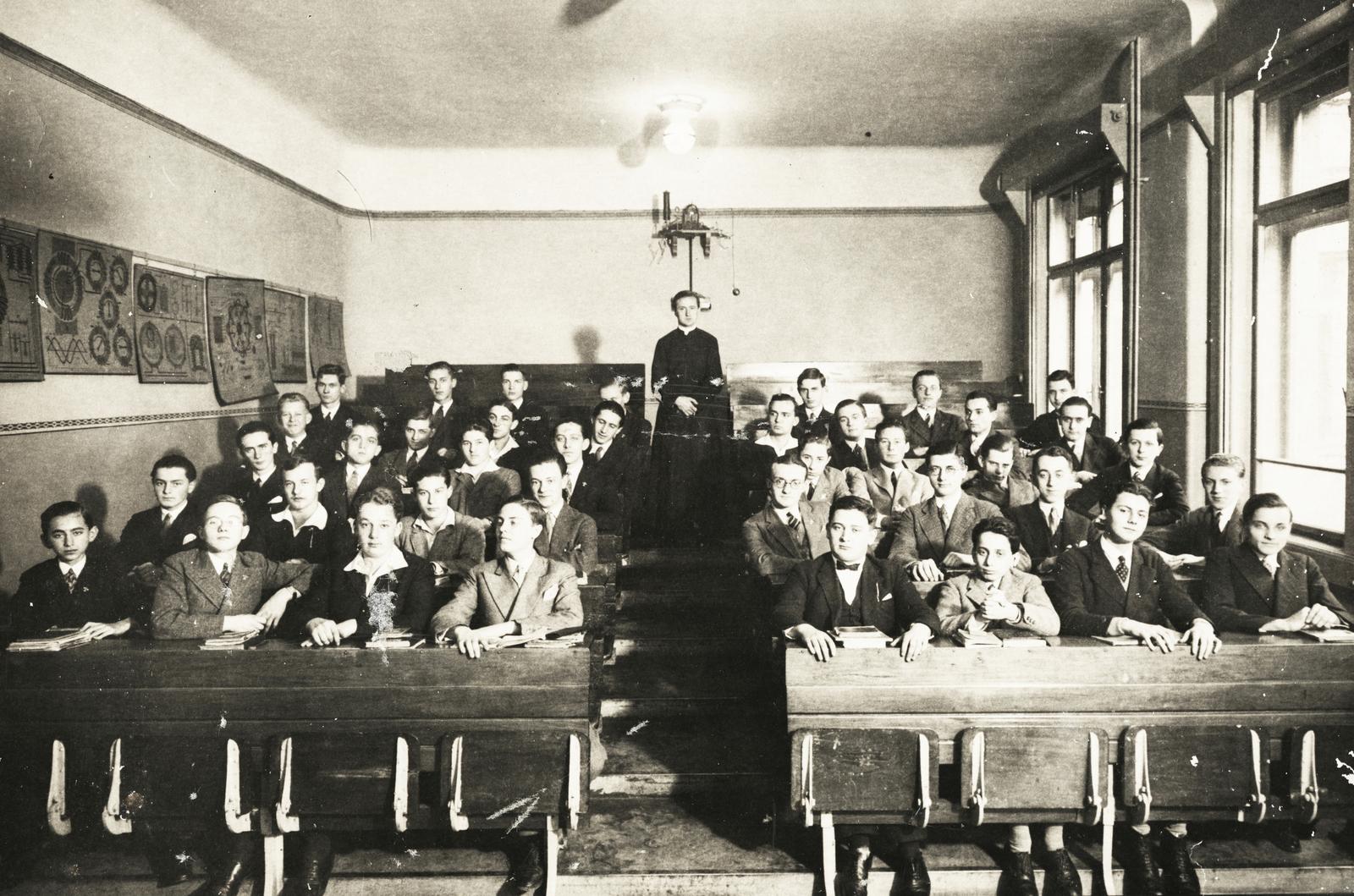 1930, Kenderessy Tibor, priest, school, Fortepan #235509