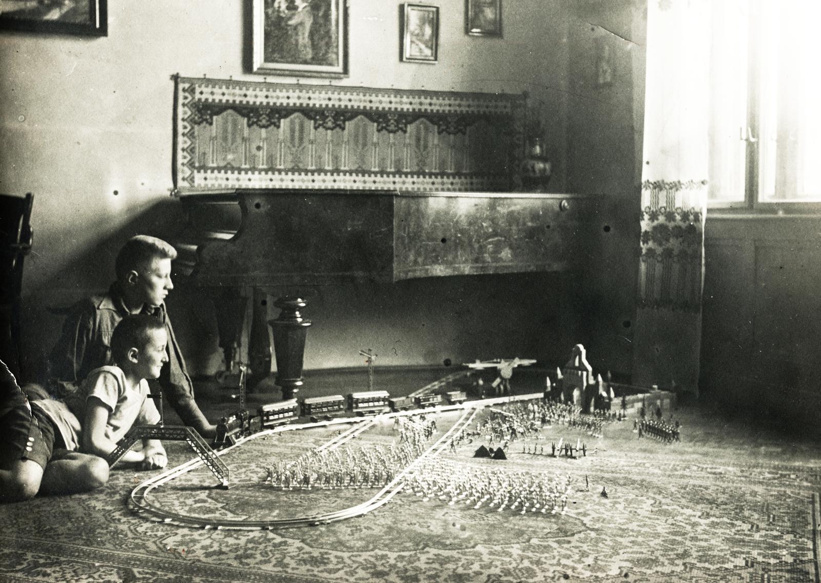 1932, Kenderessy Tibor, Fortepan #235572