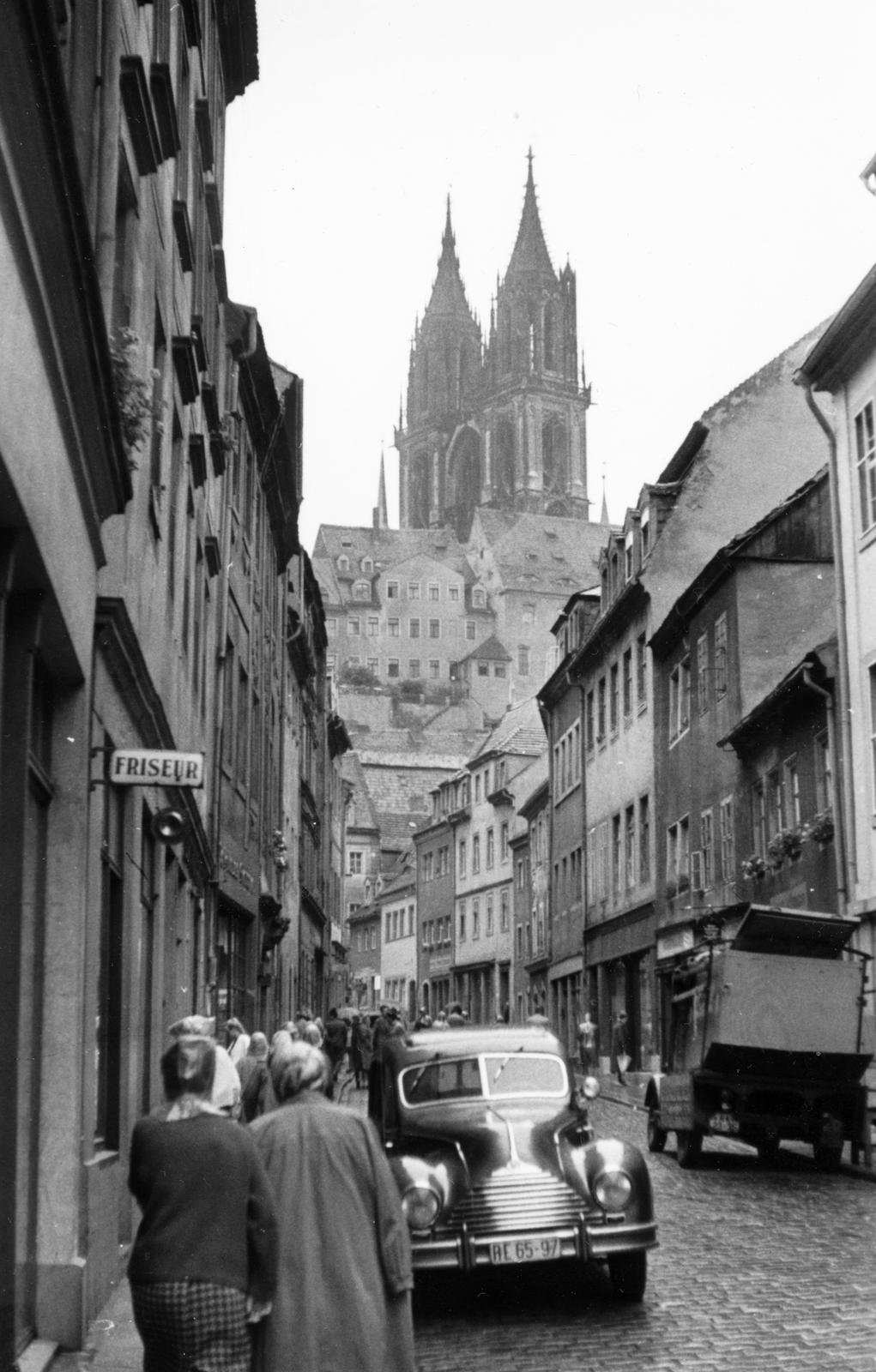 1963, Éltető, Cathedral, street view, automobile, Fortepan #236246