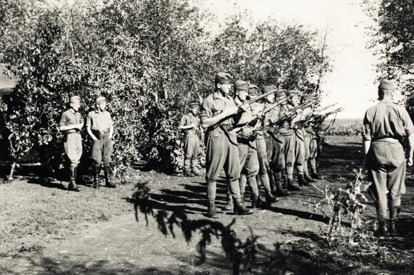 1942, Szász Gábor, Fortepan #236362