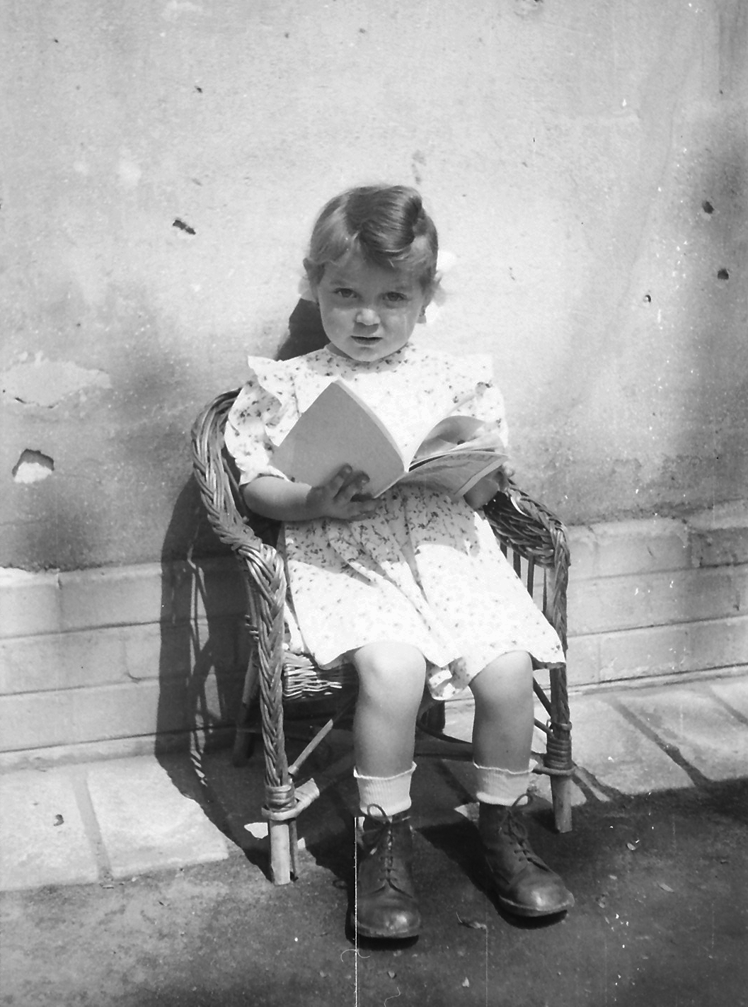 1956, Pálfi Balázs, portrait, book, wicker chair, girl, Fortepan #23753