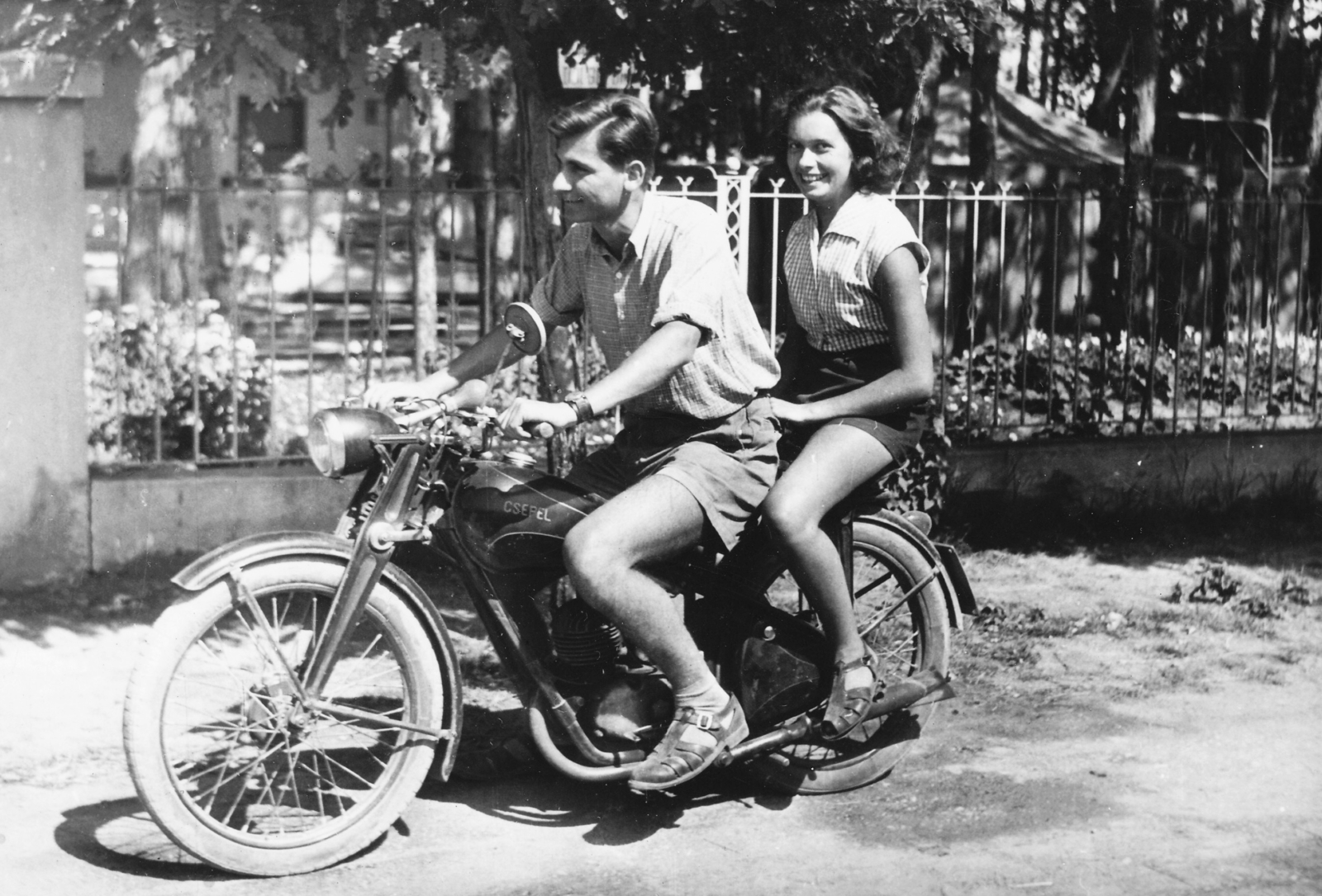 Csepel 125 motorkerékpár., 1961, Gál József, motorcycle, Hungarian brand, Csepel-brand, untitled, Fortepan #23758