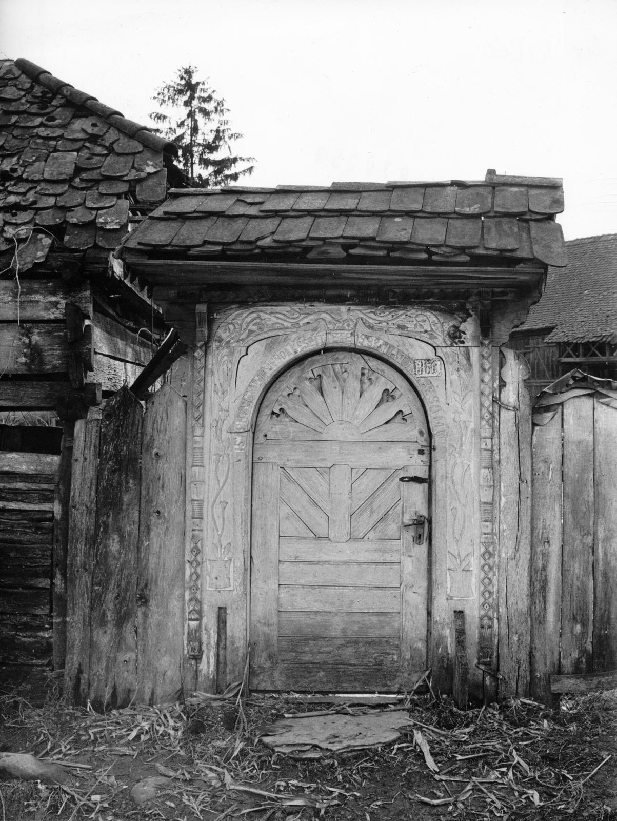 1974, Ódon Antikvárium, Kútvölgyi Mihály, Fortepan #237591