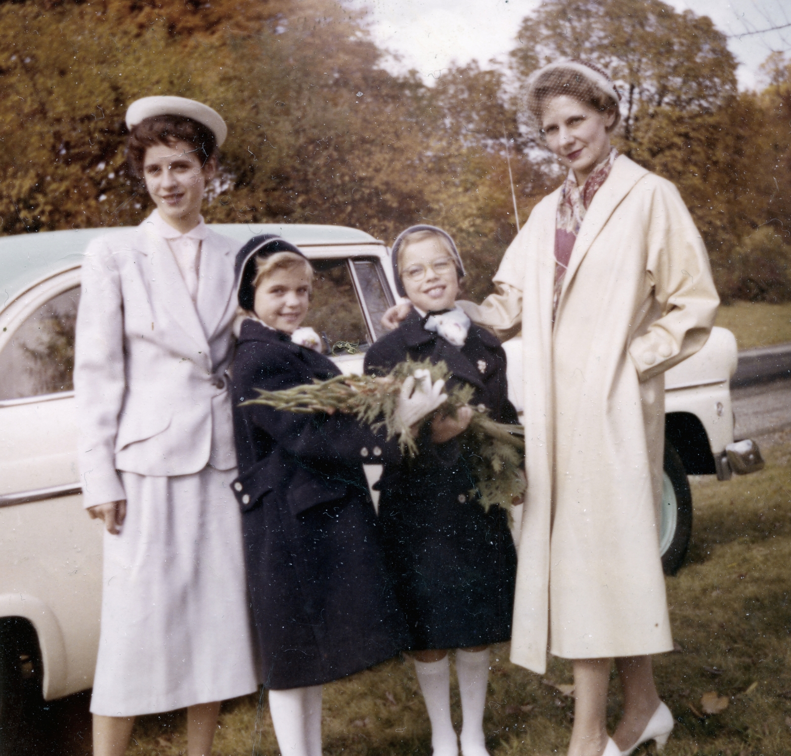 1952, Hatala Zsolt, fashion, colorful, automobile, girls'n'cars, Fortepan #24092