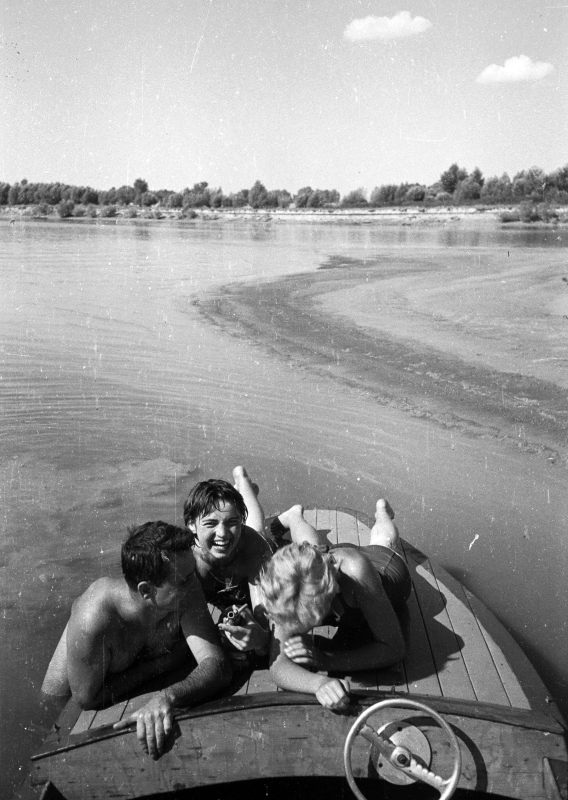 Hungary, a Duna Baja felett., 1962, Márton Gábor, motorboat, Fortepan #24102