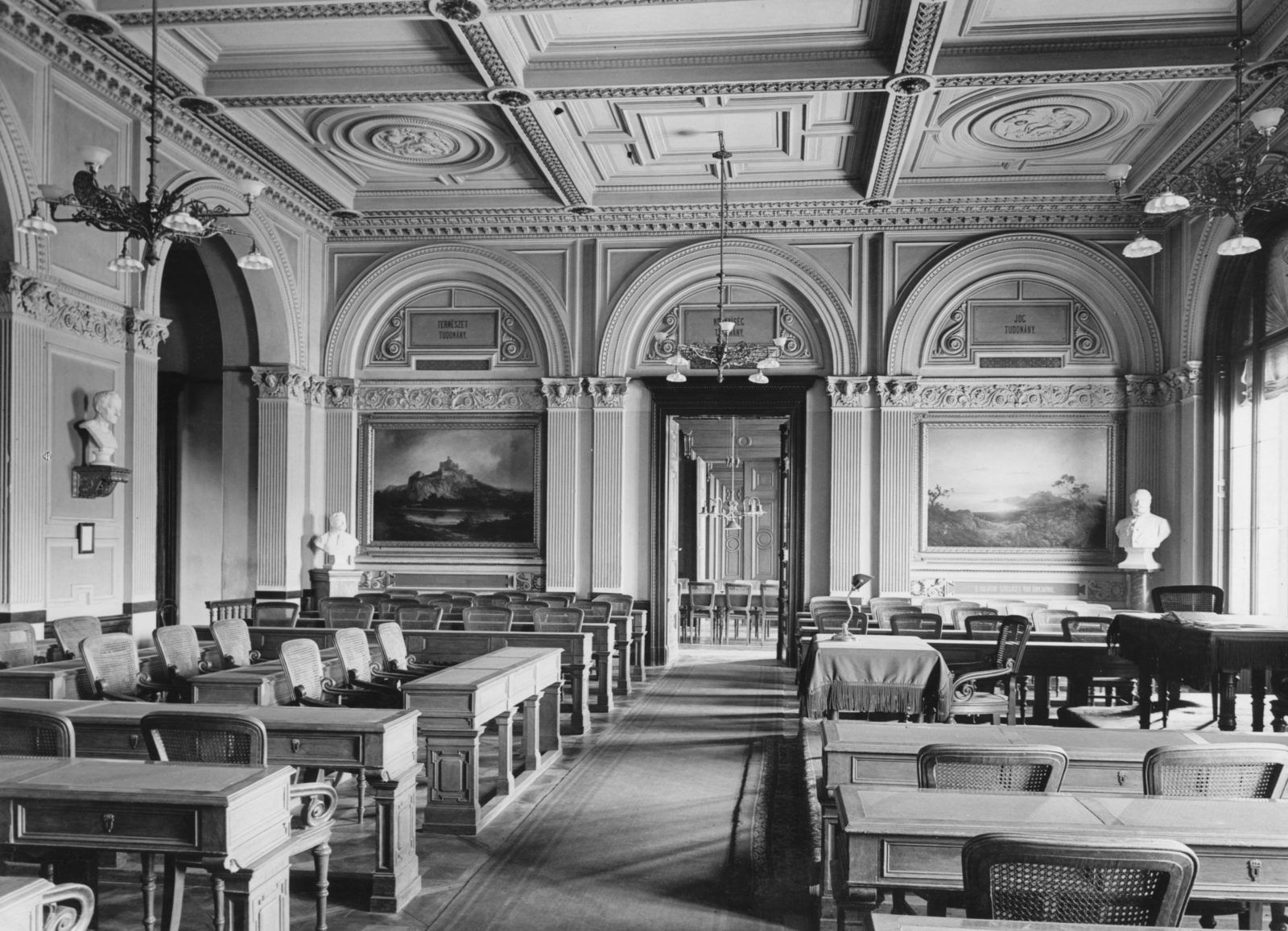Hungary, Budapest V., Magyar Tudományos Akadémia Székháza, Felolvasóterem., 1940, Somlai Tibor, sculpture, interior, chandelier, Hungarian Academy of Sciences, Budapest, Fortepan #24128