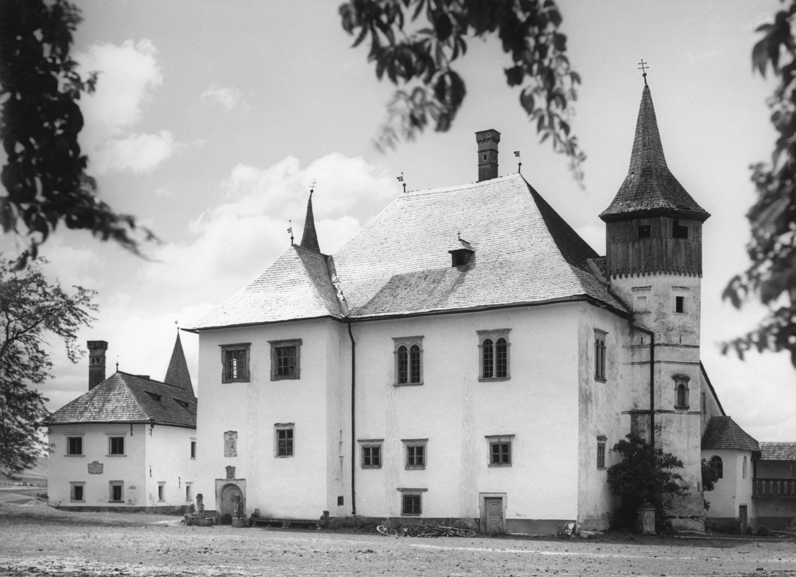Romania,Transylvania, Szentantalfa, Kornis-várkastély, Ókastély (jórészt elpusztult)., 1940, Somlai Tibor, castle, Fortepan #24203