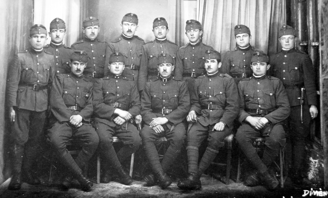 1928, Pikola Zsuzsa, uniform, tableau, men, studio, soldier, "Bocskai" side cap, Fortepan #24231
