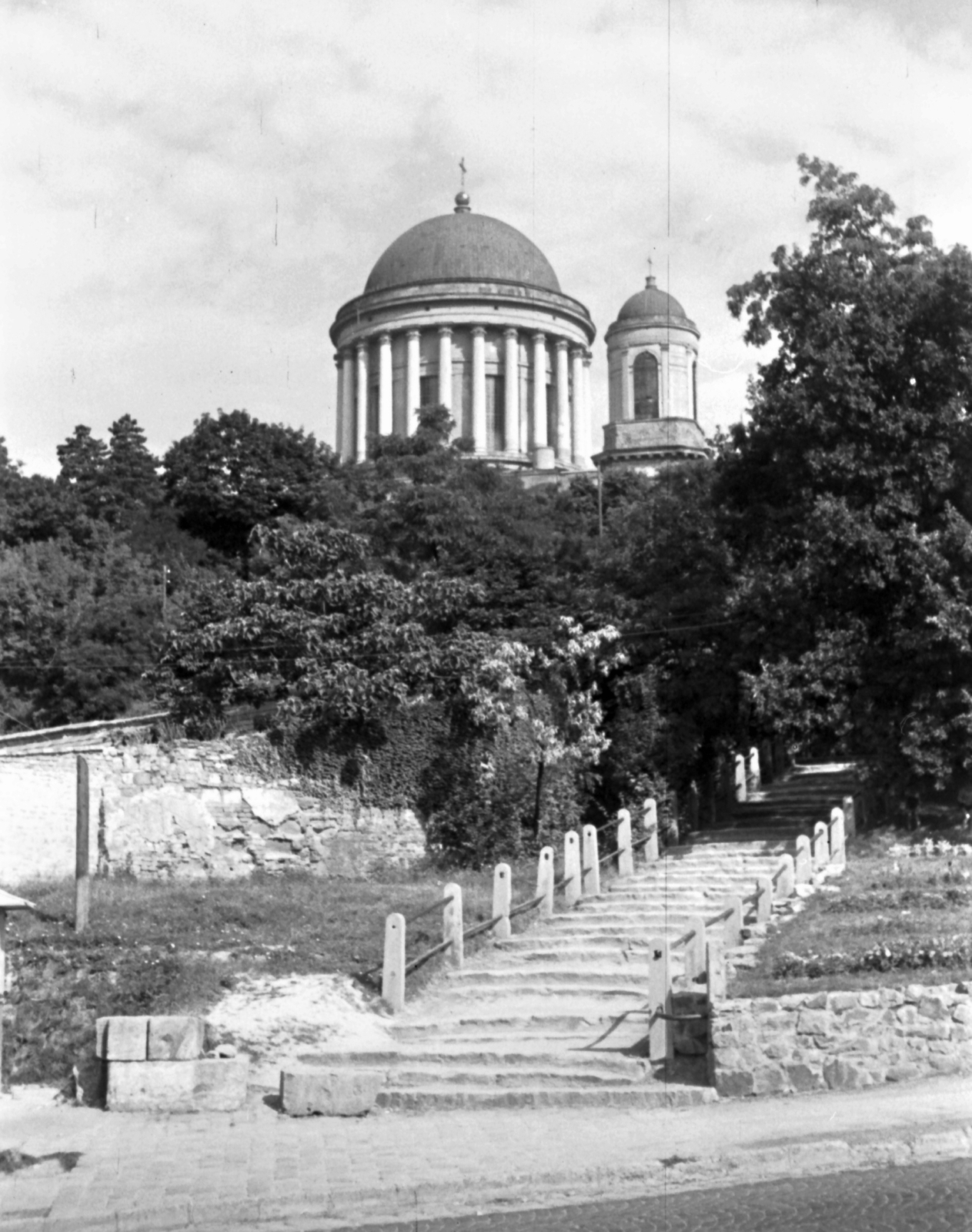 Magyarország, Esztergom, Bazilika., 1958, Szánthó Zoltán, lépcsősor, Fortepan #24291