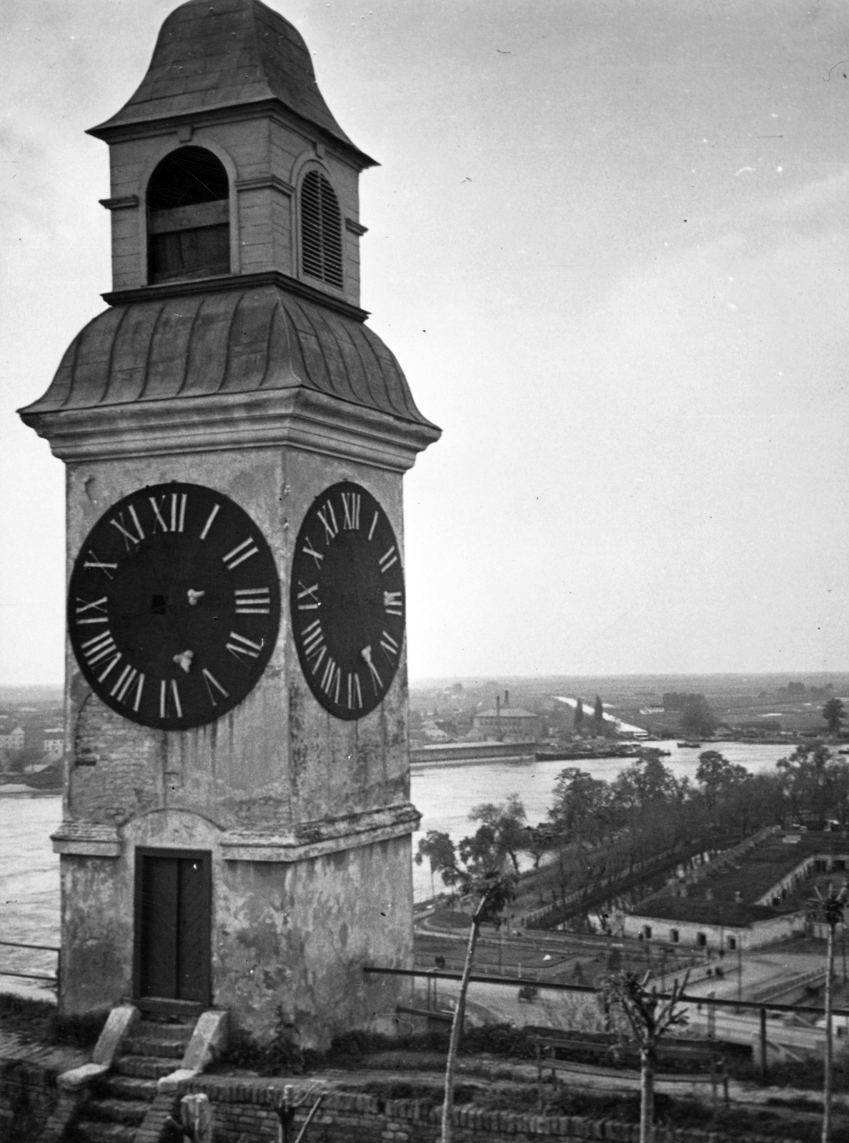 Szerbia, Pétervárad, kilátás az erőd óratornyától Újvidék felé., 1941, Martin Djemil, Fortepan #24622