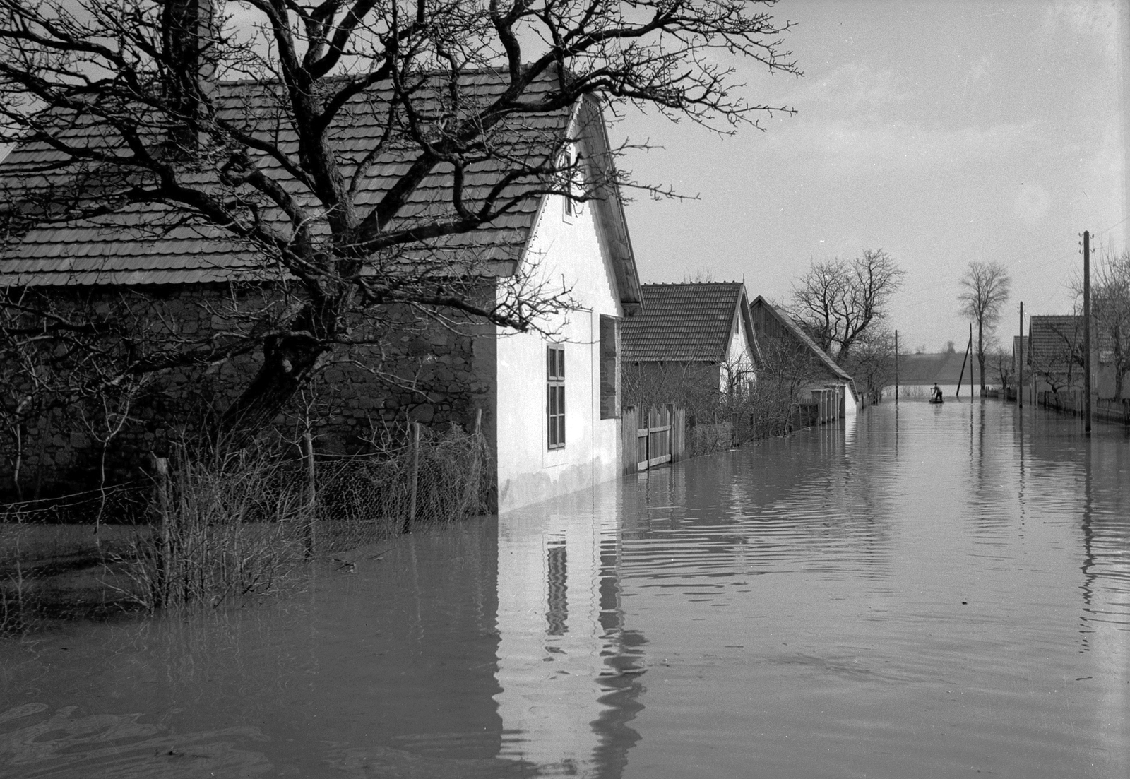 Hungary, Pócsmegyer, 1940, Vass Károly, flood, Fortepan #24754