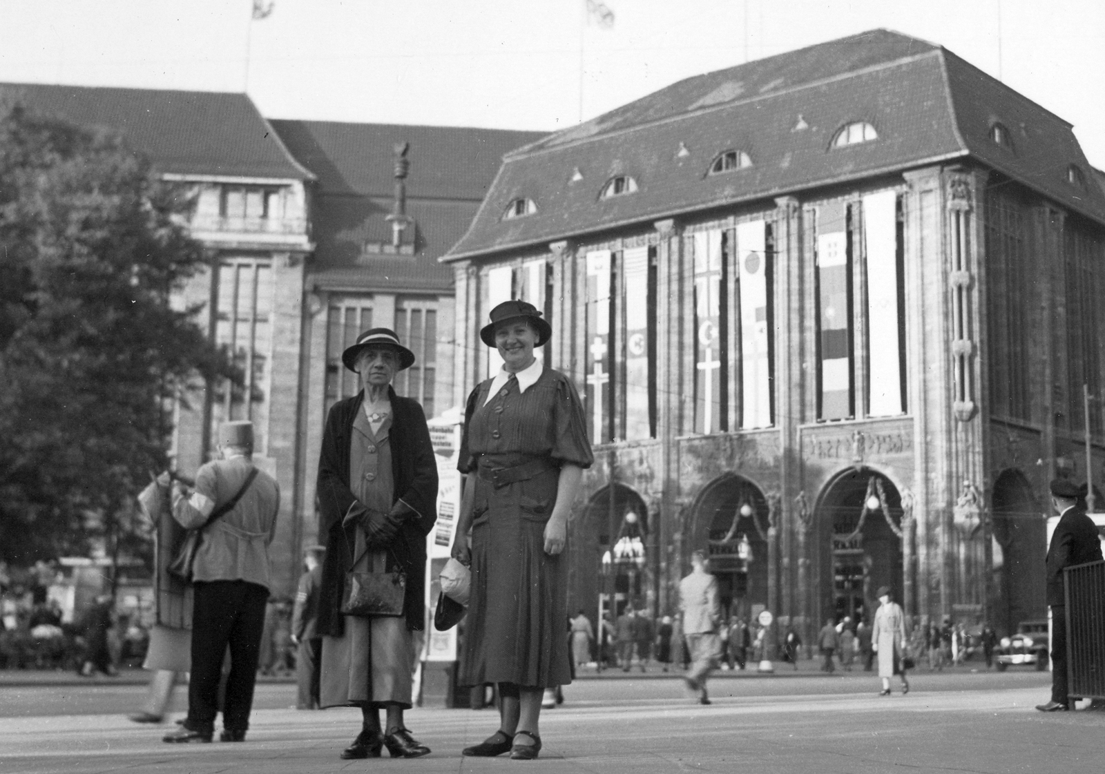 Németország, Berlin, Leipziger Platz a Wertheim áruházzal., 1936, Vass Károly, bevásárlóközpont, Alfred Messel-terv, Fortepan #24780