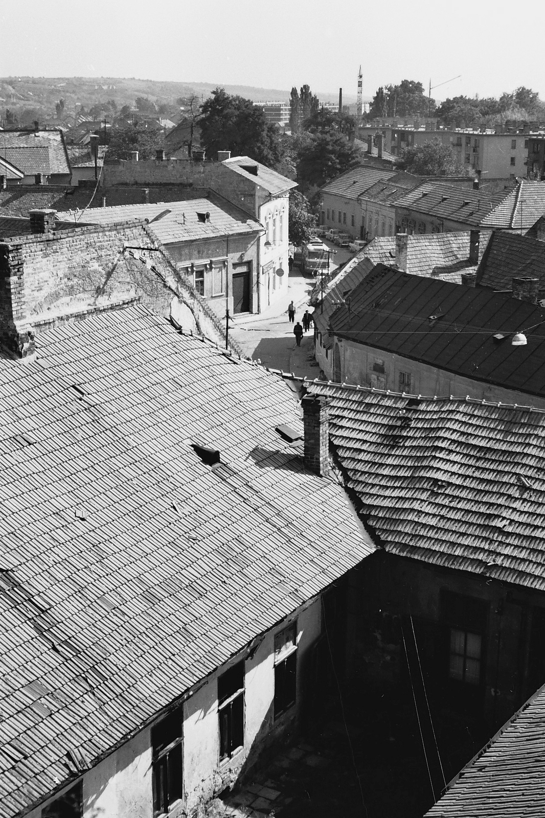 Hungary, Eger, látkép a várból, a Tinódi Sebestyén (Dózsa György) tér és az Almagyar út felé nézve., 1965, Tóth Károly dr, roof, Fortepan #24888