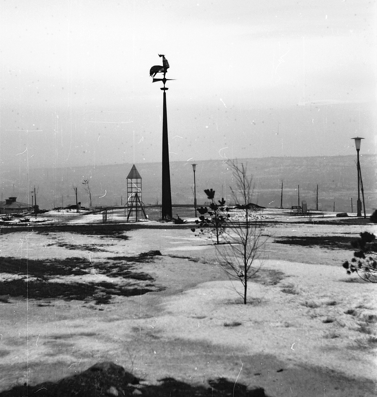 Hungary, Budapest XI., déli lejtője a Citadella alatt, Jubileumi park., 1966, Tóth Károly dr, weathervane, Budapest, Fortepan #24908