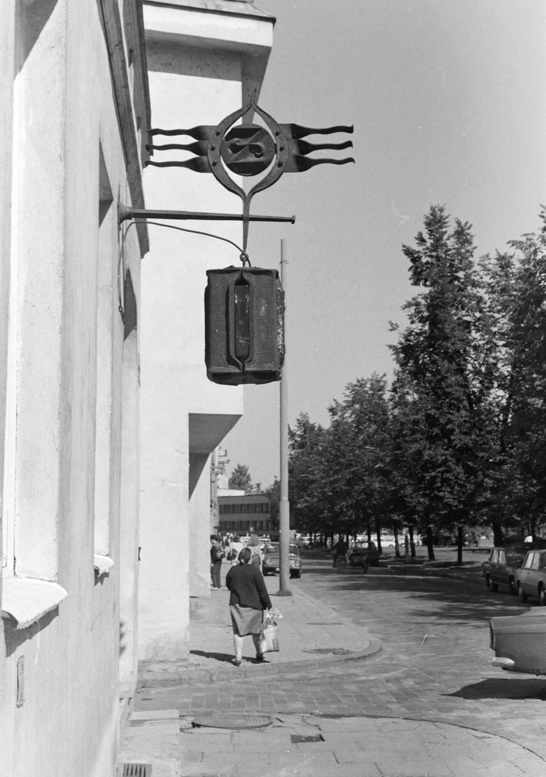 Litvánia, Vilnius, a Vokiečių gatvė és a Šv. Mikolajus gatvė sarkáról a Szent Katalin-templom felé nézve., 1985, Sóti Ákos, Fortepan #250227