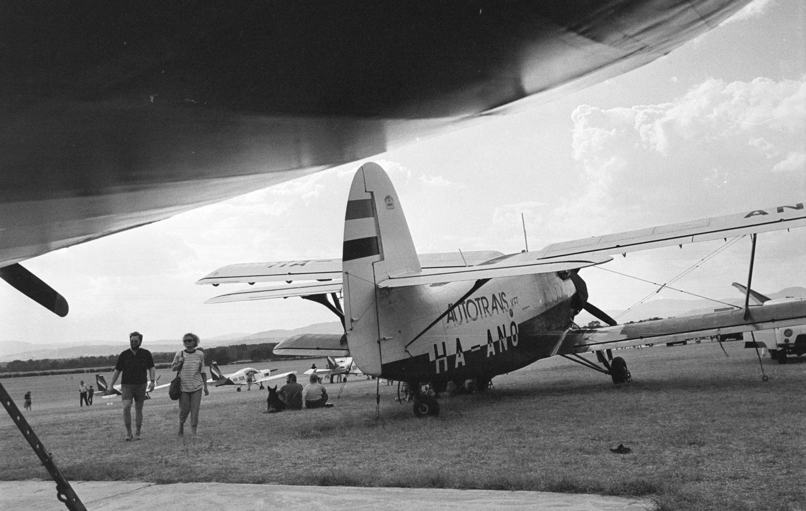 Hungary, Dunakeszi, repülőtér. A felvétel 3. motoros könnyűrepülőgép világbajnokság idején készült., 1990, Vimola Károly, airplane, Antonov-brand, Fortepan #250377