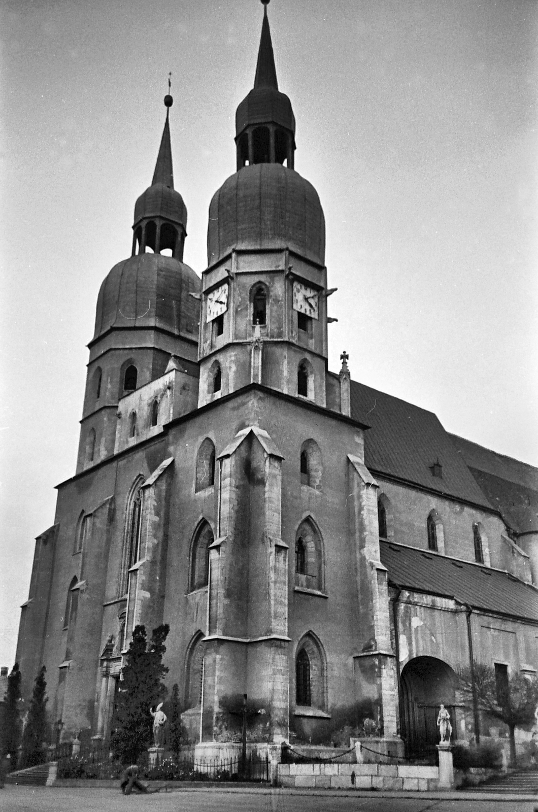 Slovakia, Trnava, Szent Miklós-templom., 1973, Tóth Károly dr, Czechoslovakia, church, Fortepan #25049