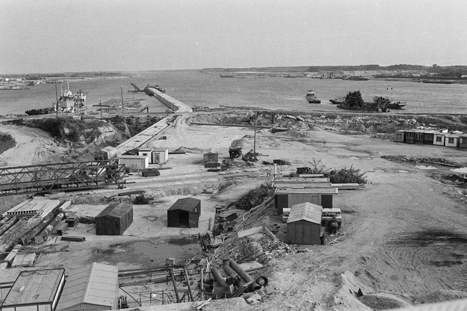 Slovakia, a felvétel a vízlépcső építésekor készült., 1988, Vimola Károly, regime change, Fortepan #250521