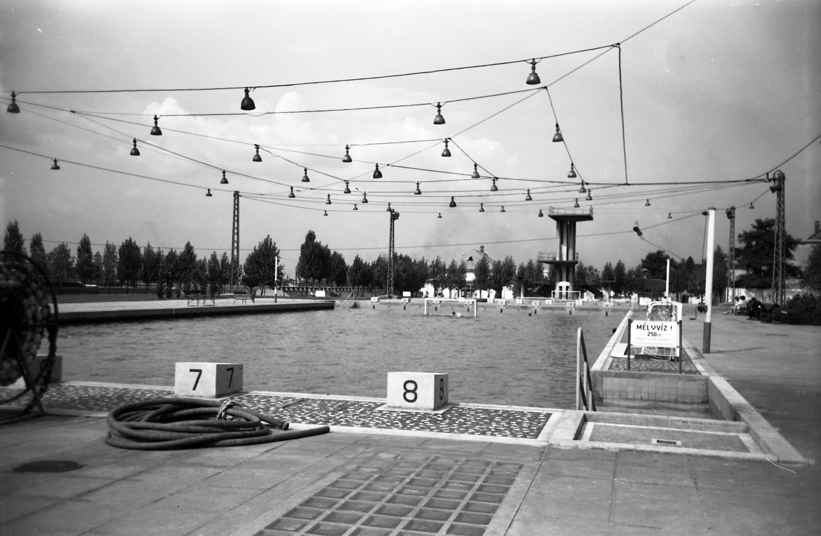 Hungary, Budapest XIV., Szőnyi úti sporttelep, a BVSC sportegyesület uszodája., 1957, FŐMTERV, Budapest, starting block, slag, Fortepan #251093