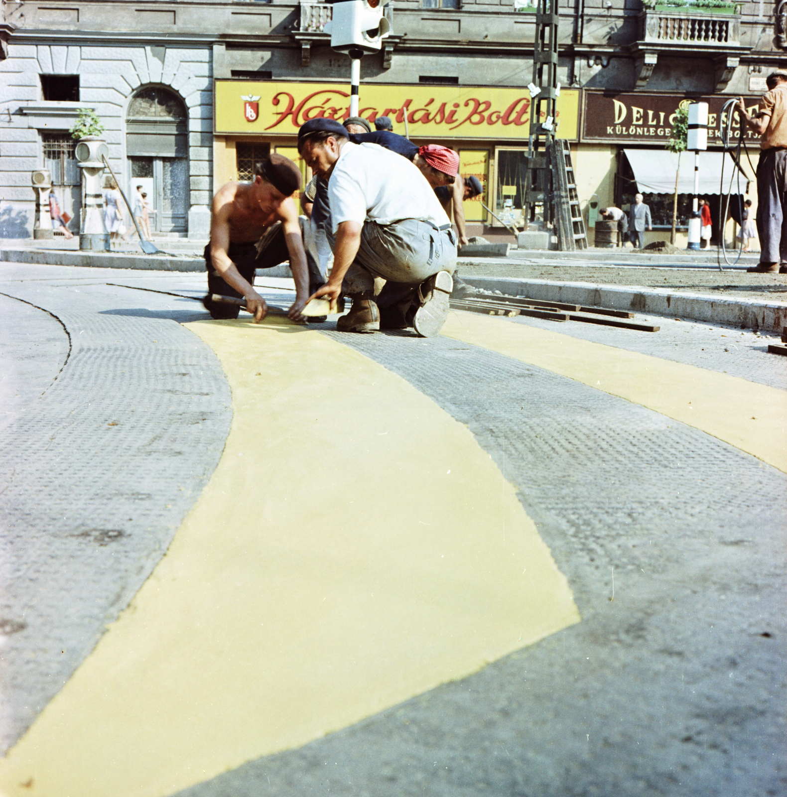 Magyarország, Budapest VI., Bajcsy-Zsilinszky út - Podmaniczky (Rudas László) utca sarok., 1961, FŐMTERV, Domonkos Endre, Budapest, Fortepan #251552