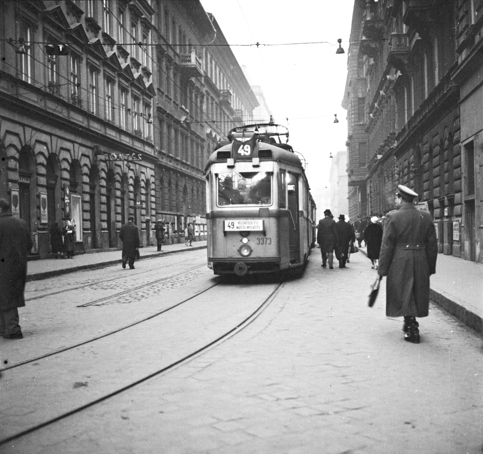 Magyarország, Budapest V., Bihari János utca, villamos-végállomás a Szent István körútnál., 1962, FŐMTERV, Domonkos Endre, Budapest, Fortepan #251710