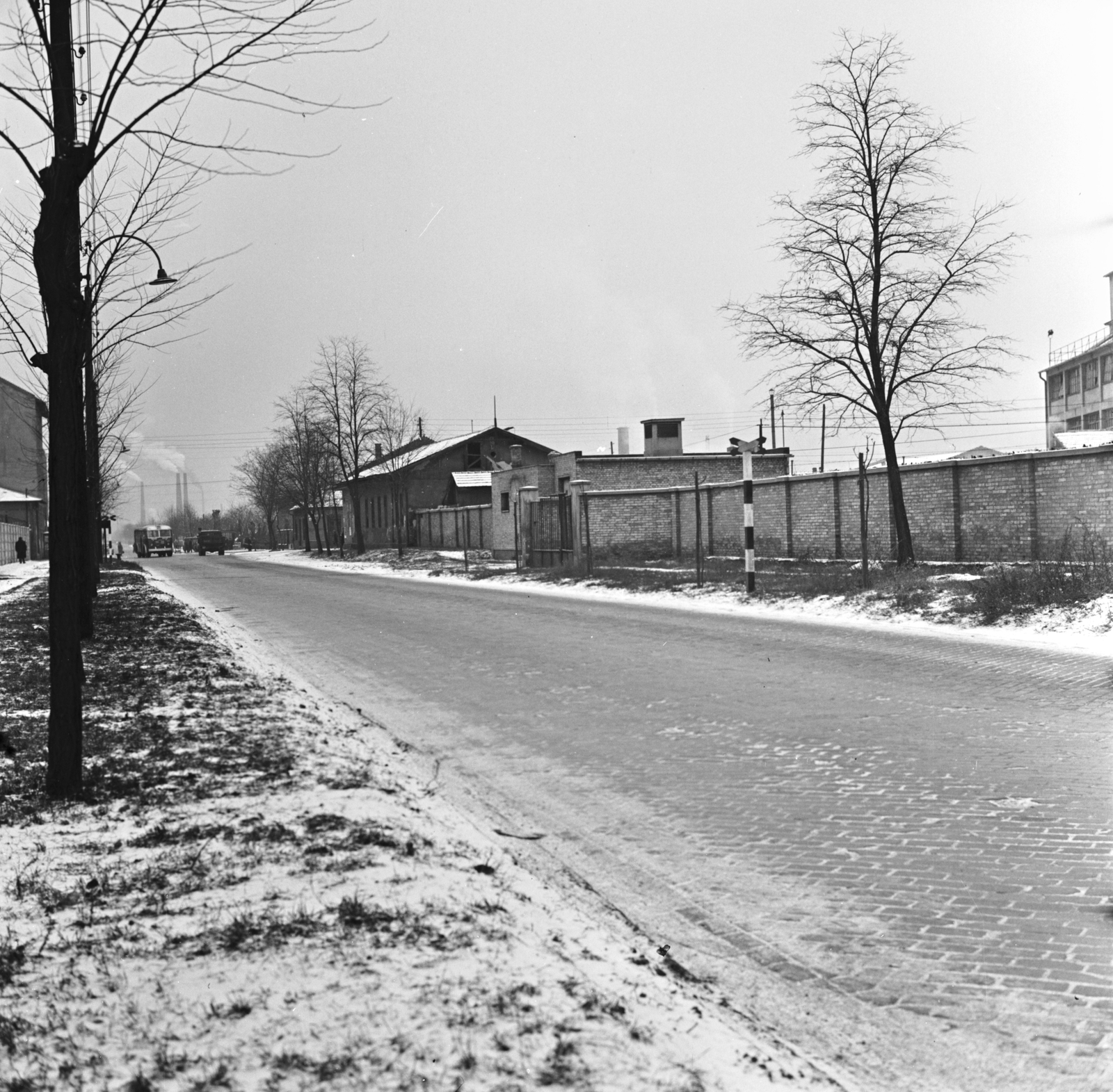 Hungary, Budapest X., Gyömrői út az Újhegyi út közeléből a Sibrik Miklós út irányába nézve., 1962, FŐMTERV, Budapest, Fortepan #251733