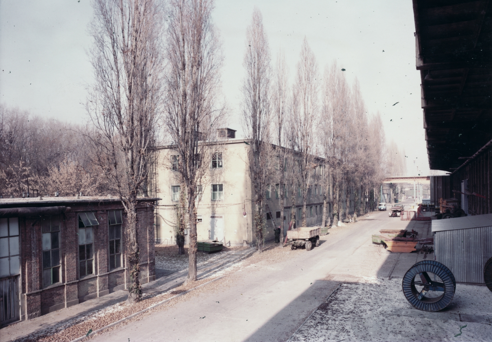 Hungary, Budapest IV., Népsziget, MAHART Hajójavító Üzemigazgatóság., 1984, Super8 Alapítvány, colorful, heavzy industry, factory, shipbuilding industry, Budapest, Fortepan #25179