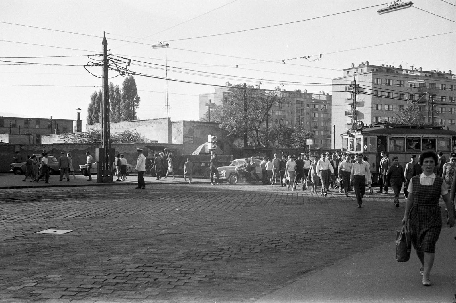 Hungary, Budapest XIII., Váci út, szemben balra a Dráva utca., 1963, FŐMTERV, Budapest, tram, Fortepan #251861