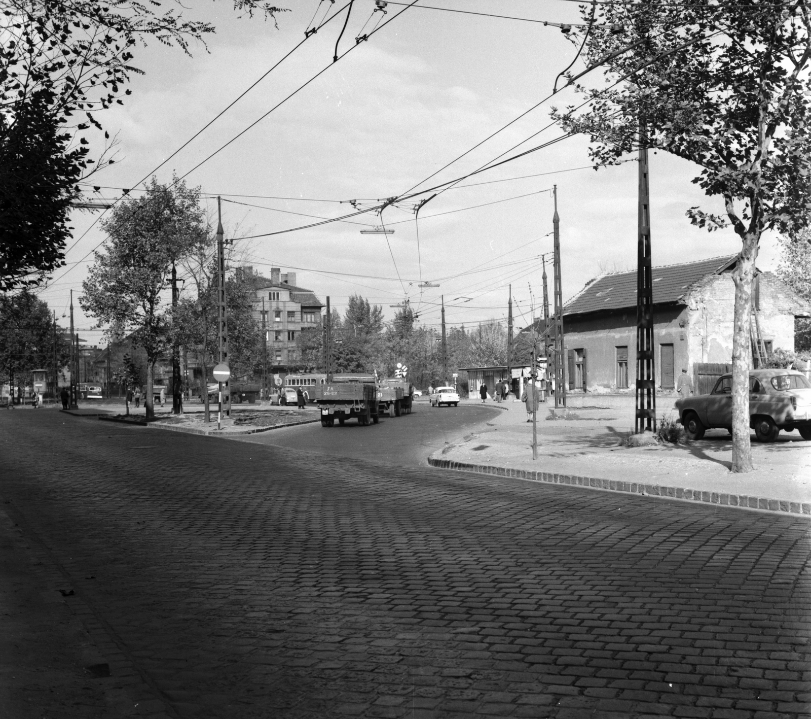 Hungary, Budapest XIV., Hungária körút, a Telefongyár elől a Thököly út felé nézve., 1963, FŐMTERV, Budapest, Fortepan #252076