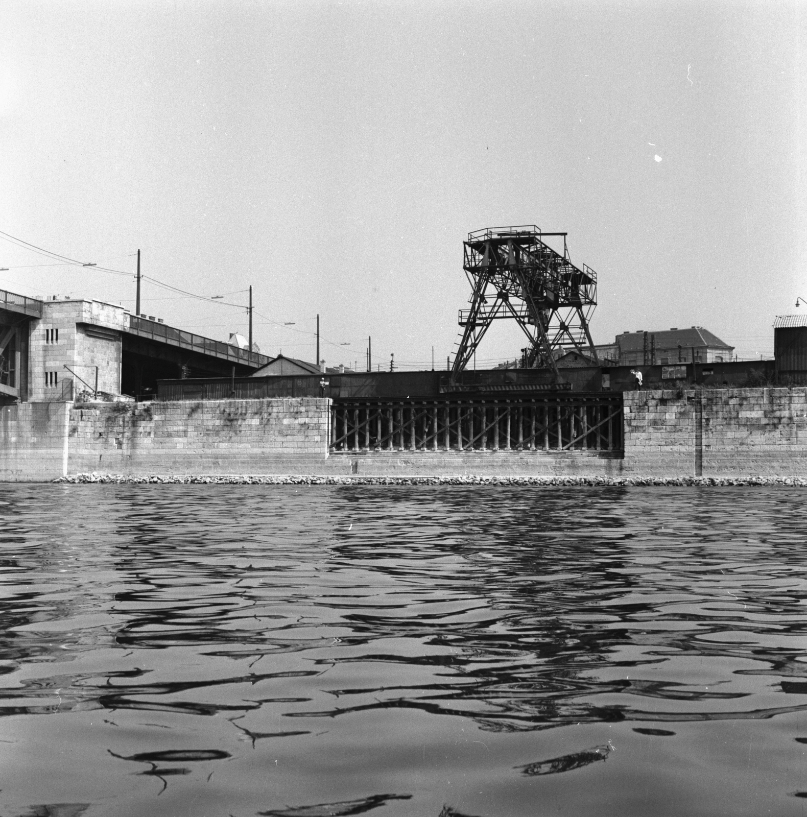 Magyarország, Budapest IX., Duna-part a Boráros térnél, balra a Petőfi híd pesti hídfője., 1967, FŐMTERV, Domonkos Endre, Budapest, Fortepan #252399