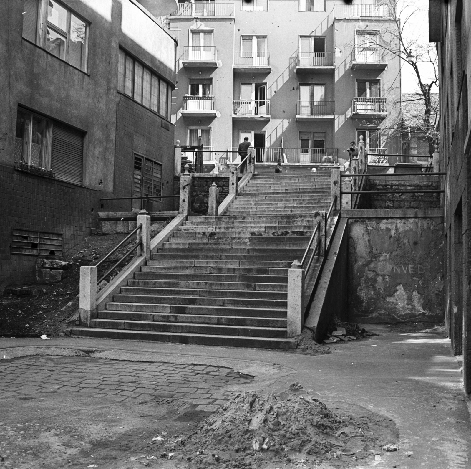 Hungary, Budapest II., Baka utca, a Keleti Károly utca felé vezető lépcsősor., 1970, FŐMTERV, Budapest, Fortepan #252724