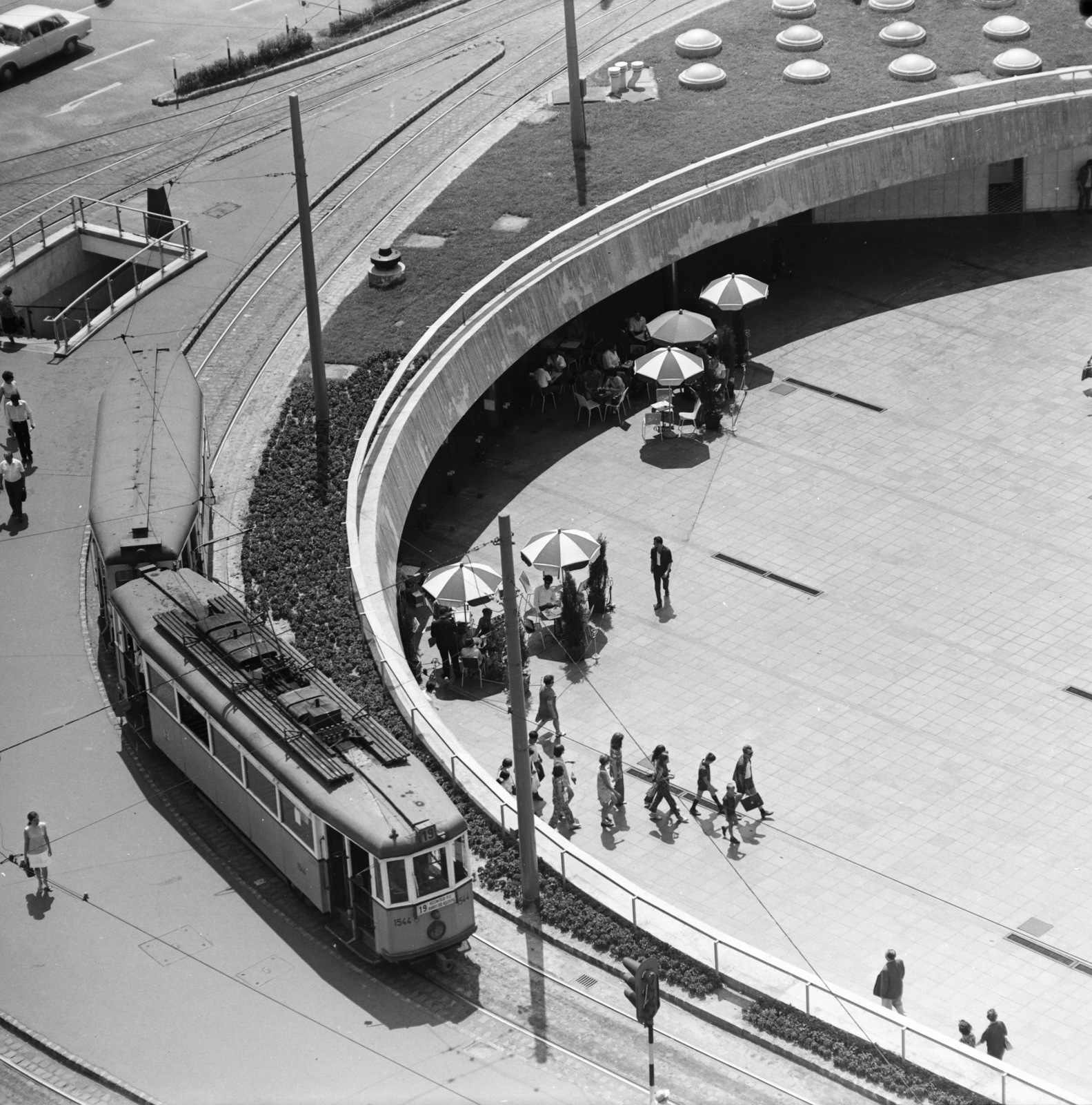 Hungary, Budapest VIII., rálátás a Baross téri aluljáróra., 1970, FŐMTERV, Budapest, Fortepan #252759