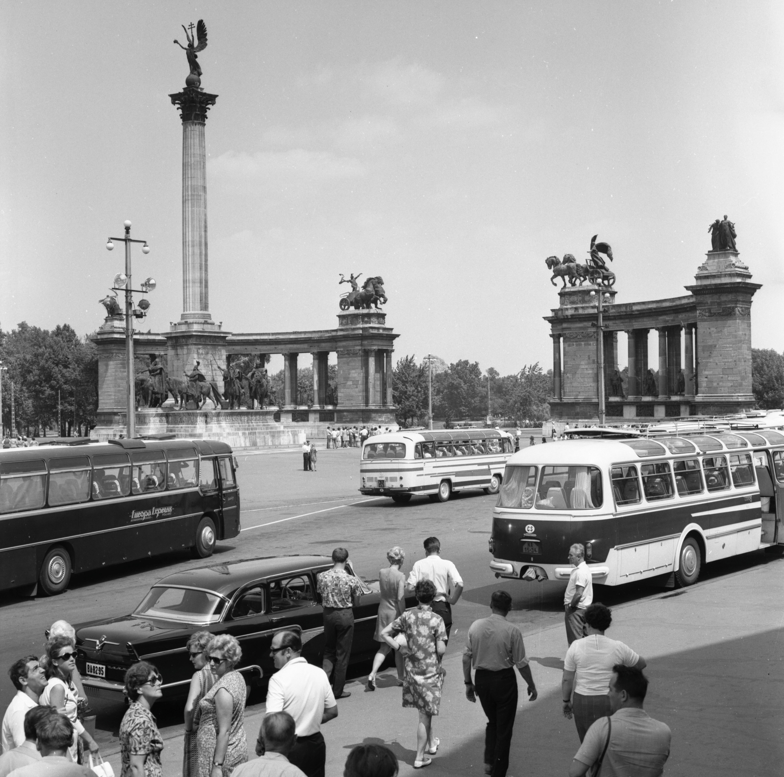 Hungary, Budapest VI.,Budapest XIV., Hősök tere, Millenniumi emlékmű., 1970, FŐMTERV, Budapest, Fortepan #252780