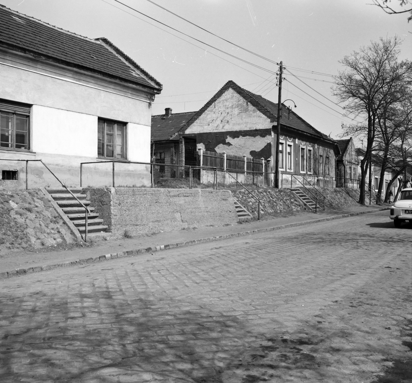 Hungary, Budapest XXI., a Petőfi utca Posztógyár utca - Betű utca közötti szakasza, balra a 87-es számú ház látható., 1971, FŐMTERV, Budapest, Fortepan #252921