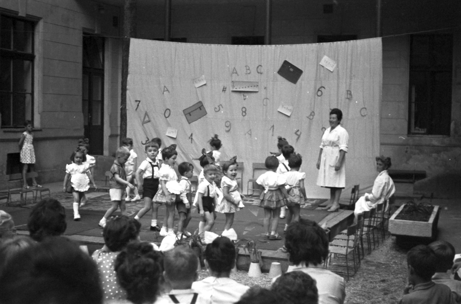 Magyarország, Budapest V., Balaton utcai óvoda., 1964, Szánthó Zoltán, óvoda, Budapest, Fortepan #25304